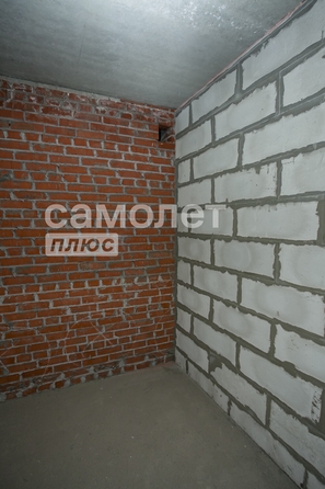 
   Продам 1-комнатную, 27.1 м², Строителей б-р, 73а

. Фото 10.