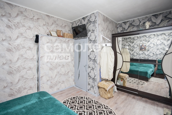
   Продам 2-комнатную, 49.7 м², Назарова ул, 4

. Фото 3.