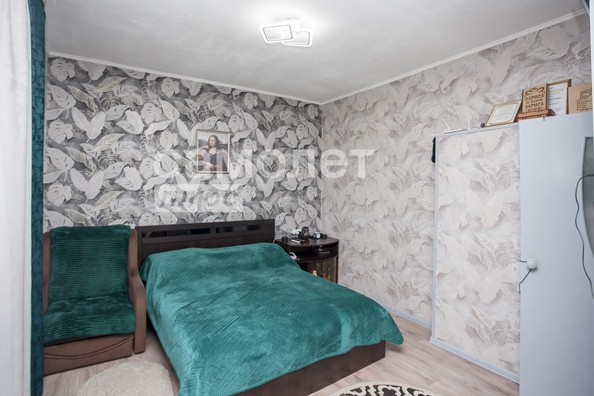 
  Продается 2-комн. квартира, 49.7 м², Назарова ул, д. 4
. Фото 2.