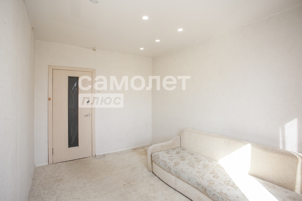 
   Продам 2-комнатную, 50.7 м², Авроры ул, 6

. Фото 3.
