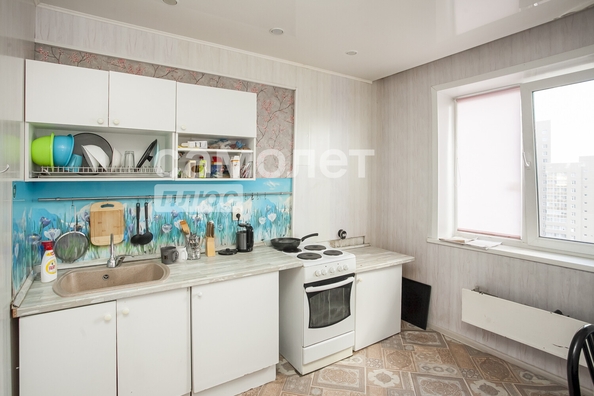 
  Продается 2-комн. квартира, 50.7 м², Авроры ул, д. 6
. Фото 7.