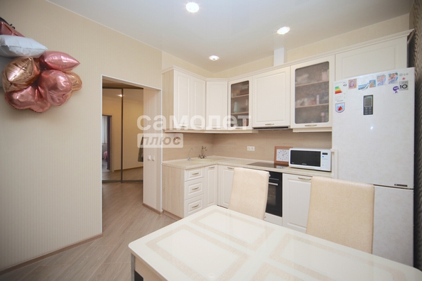
   Продам 3-комнатную, 65.2 м², Кедровый б-р, 4

. Фото 7.