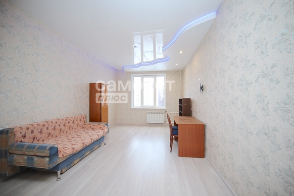 
  Продается 2-комн. квартира, 80 м², Шахтеров пр-кт, д. 62Б
. Фото 2.