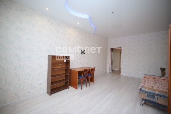 
  Продается 2-комн. квартира, 80 м², Шахтеров пр-кт, д. 62Б
. Фото 7.