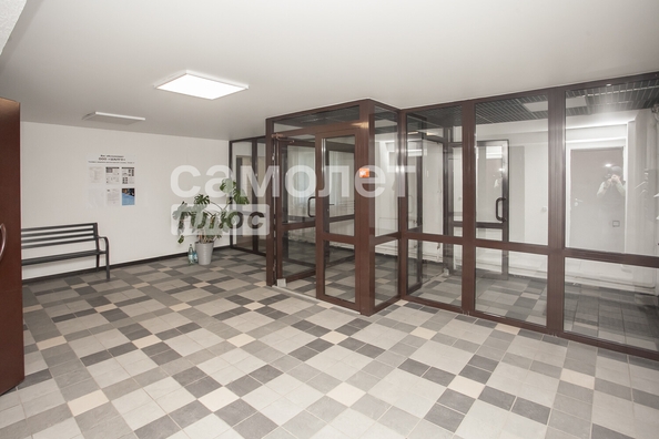 
   Продам 2-комнатную, 50 м², Строителей б-р, 71

. Фото 27.
