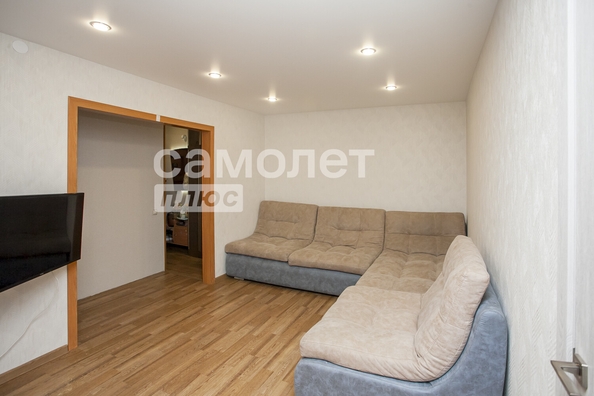 
   Продам 2-комнатную, 44.7 м², Гагарина ул, 157

. Фото 1.