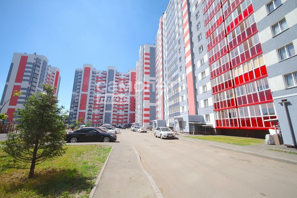 
   Продам 1-комнатную, 29.2 м², Космическая ул, 4

. Фото 6.