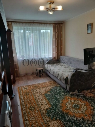 
  Продается 1-комн. квартира, 30.4 м², Октябрьский пр-кт, д. 69
. Фото 2.