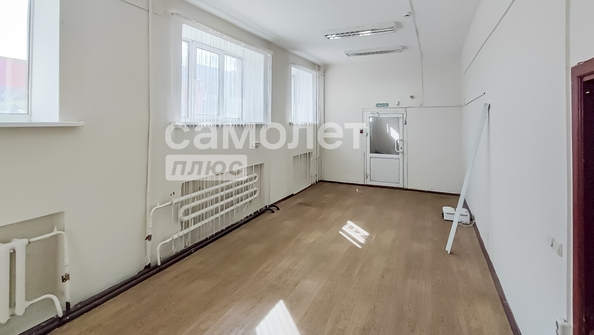 
  Продается торговая площадь, 450 м², Сибиряков-Гвардейцев ул, д. 16
. Фото 10.