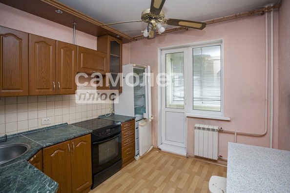 
  Продается 2-комн. квартира, 58.3 м², Строителей б-р, д. 44
. Фото 3.