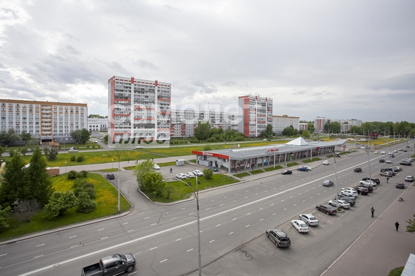 
  Продается 2-комн. квартира, 58.3 м², Строителей б-р, д. 44
. Фото 20.
