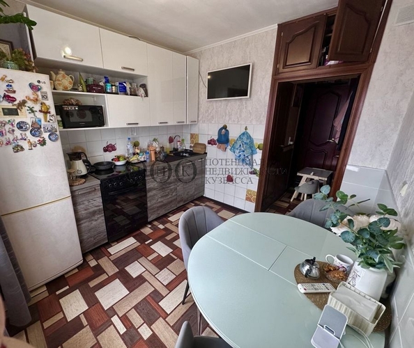 
  Продается 2-комн. квартира, 49.7 м², Марковцева ул, д. 24
. Фото 3.