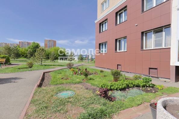
  Продается 2-комн. квартира, 59.9 м², Строителей б-р, д. 57/1
. Фото 23.