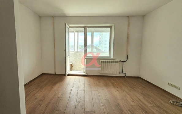 
  Продается 1-комн. квартира, 35.1 м², Октябрьский пр-кт, д. 70
. Фото 1.