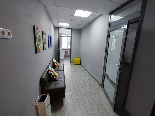 
  Продается офис, 316 м², Октябрьский пр-кт, д. 4А
. Фото 12.