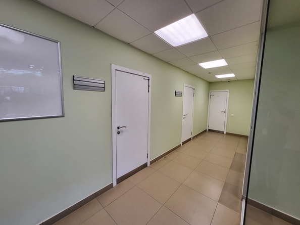 
  Сдается универсальное помещение, 417 м², Октябрьский пр-кт
. Фото 13.