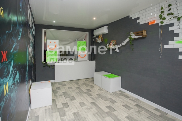 
  Продается 3-комн. квартира, 80.6 м², Шахтеров пр-кт, д. 74в
. Фото 8.