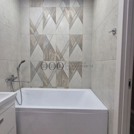 
  Продается 4-комн. квартира, 80.2 м², ЖК Квартал дружбы, дом 5
. Фото 7.