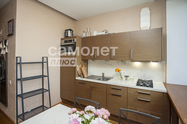 
  Продается 2-комн. квартира, 51 м², Весенняя ул, д. 19
. Фото 5.