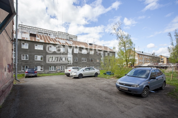 
  Продается 2-комн. квартира, 49.7 м², Назарова ул, д. 4
. Фото 9.