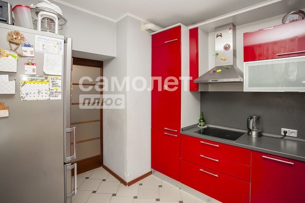 
  Продается 4-комн. квартира, 96.4 м², Комсомольский пр-кт, д. 25
. Фото 6.