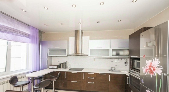 
  Сдам 1-комн. квартиру, 38 м², Пионерский б-р, д. 2а
. Фото 1.