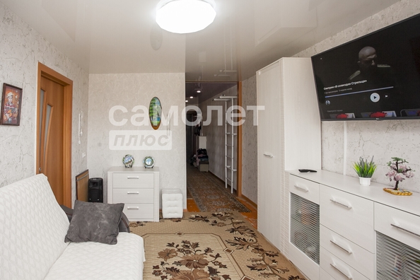 
  Продается 3-комн. квартира, 50.4 м², Инициативная ул, д. 24
. Фото 21.