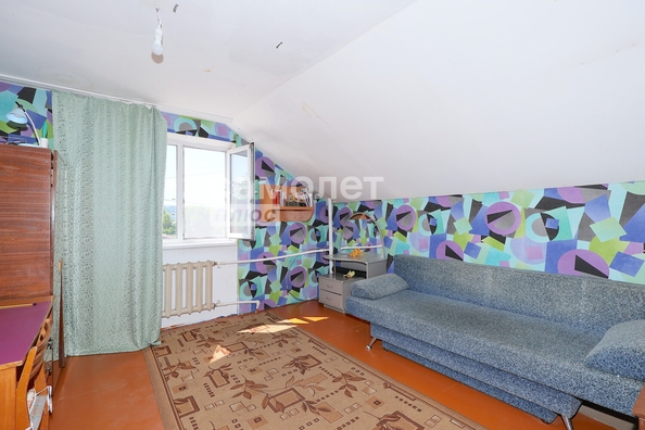 
  Продается коттедж, 181 м², село Верхотомское
. Фото 2.
