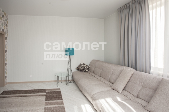 
  Продается 2-комн. квартира, 76.3 м², Марковцева ул, д. 6
. Фото 5.