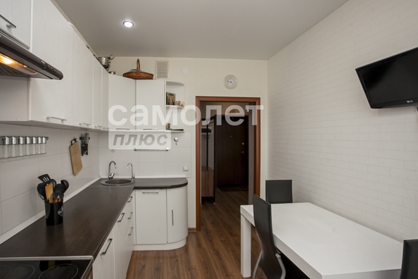 
  Продается 3-комн. квартира, 72.9 м², Серебряный бор ул, д. 4
. Фото 17.