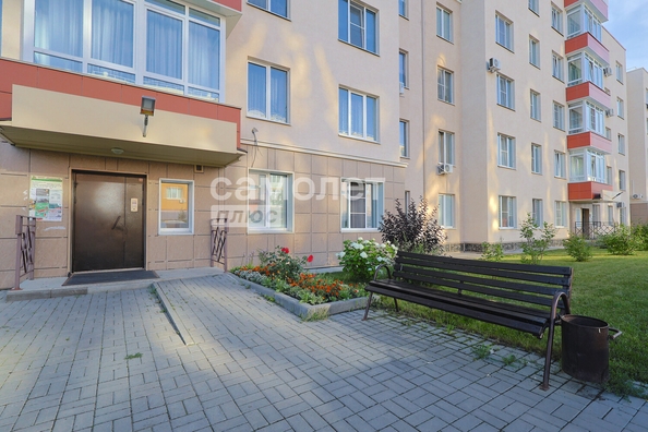 
  Продается 2-комн. квартира, 47 м², Осенний б-р, д. 16
. Фото 1.