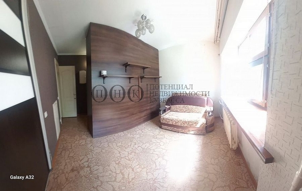 
  Продается 2-комн. квартира, 38.3 м², Космическая ул, д. 12
. Фото 10.