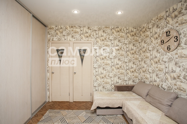 
  Продается 3-комн. квартира, 46.4 м², Космическая ул, д. 13
. Фото 4.