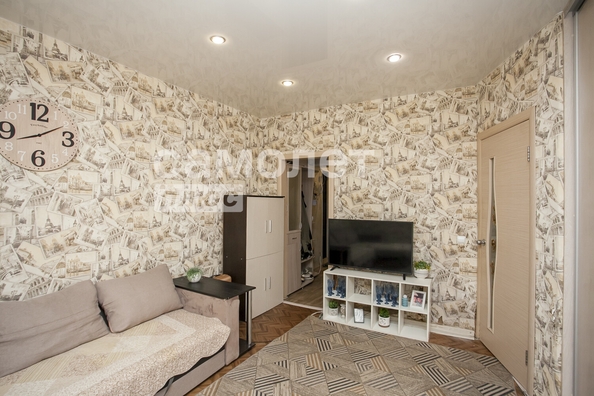
  Продается 3-комн. квартира, 46.4 м², Космическая ул, д. 13
. Фото 6.