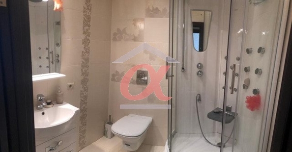 
  Продается 4-комн. квартира, 135.6 м², Свободы ул, д. 3
. Фото 10.