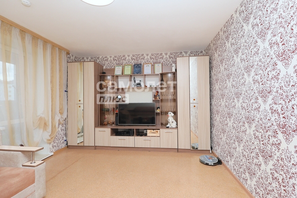 
  Продается 2-комн. квартира, 46.7 м², Солнечный мкр, д. 18
. Фото 6.