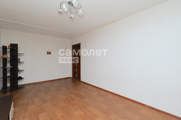 
  Продается 4-комн. квартира, 60.5 м², Строителей б-р, д. 33
. Фото 23.
