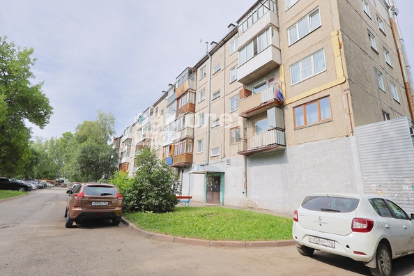 
  Продается 4-комн. квартира, 60.5 м², Строителей б-р, д. 33
. Фото 31.