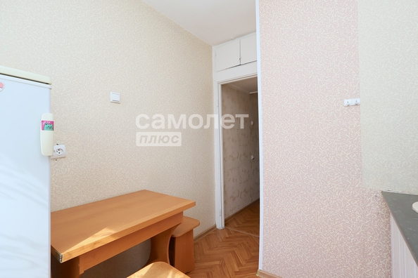 
  Продается 1-комн. квартира, 30.3 м², Строителей б-р, д. 12
. Фото 5.