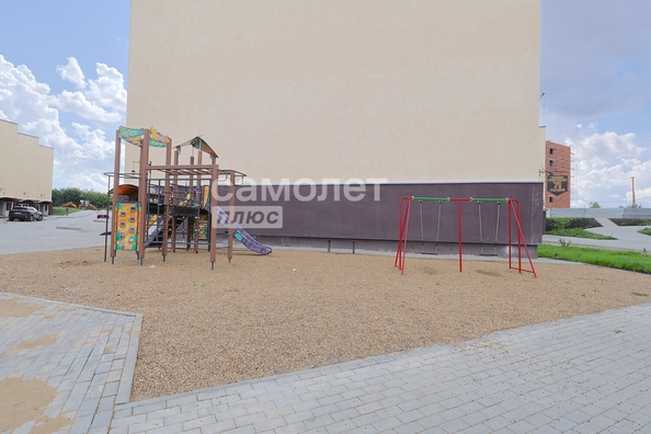
  Продается 2-комн. квартира, 77.4 м², Строителей б-р, д. 71/8
. Фото 9.