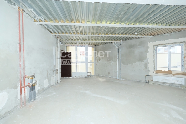 
  Продается 2-комн. квартира, 77.4 м², Строителей б-р, д. 71/8
. Фото 27.