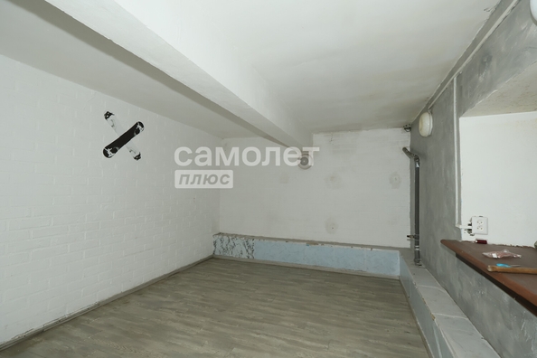 
  Продается универсальное помещение, 210 м², Николая Островского ул, д. 31
. Фото 1.