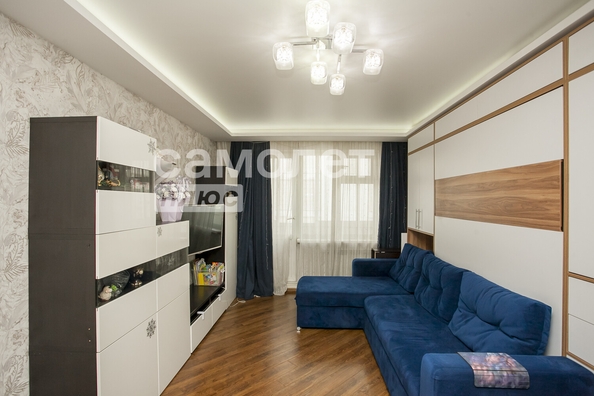 
  Продается 2-комн. квартира, 65.6 м², Свободы ул, д. 23А
. Фото 4.