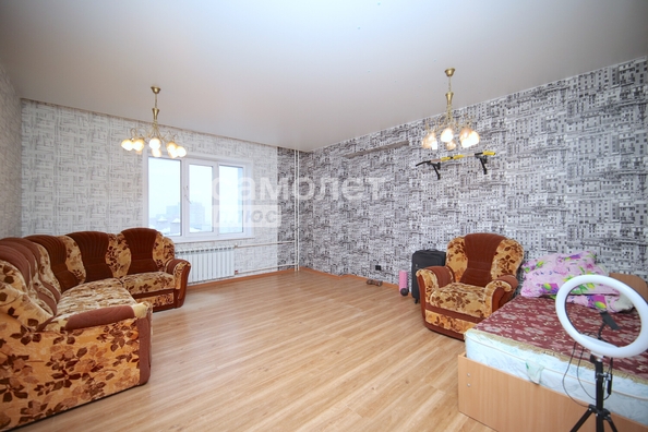 
  Продается 3-комн. квартира, 72.7 м², Шахтеров пр-кт, д. 74а
. Фото 7.