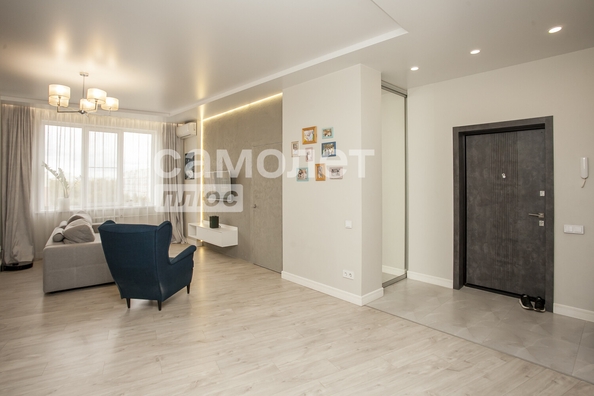 
  Продается 3-комн. квартира, 92.5 м², Осенний б-р, д. 14
. Фото 8.