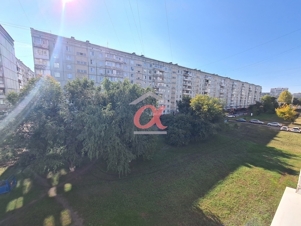 
  Продается 3-комн. квартира, 60 м², Химиков пр-кт, д. 25
. Фото 2.