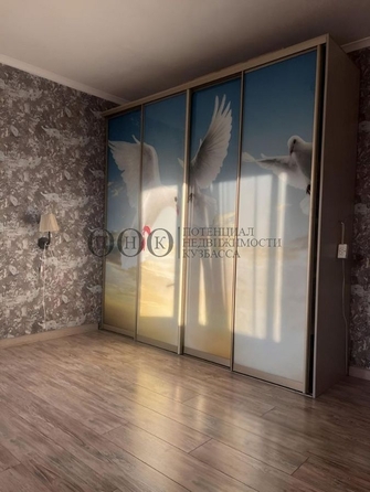 
  Продается 3-комн. квартира, 63 м², Молодежный пр-кт, д. 8
. Фото 1.