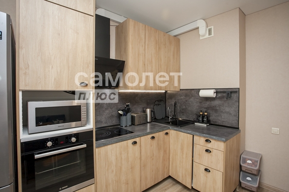 
  Продается 2-комн. квартира, 46.7 м², Космическая ул, д. 24а
. Фото 4.