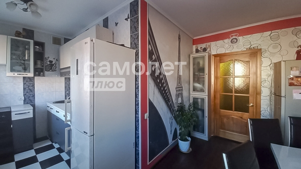 
  Продается 2-комн. квартира, 59.31 м², Дзержинского ул, д. 18
. Фото 17.