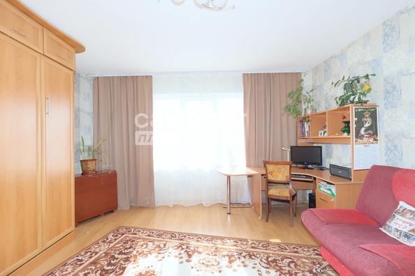 
  Продается 3-комн. квартира, 69.8 м², Ленина пр-кт, д. 146/1
. Фото 6.